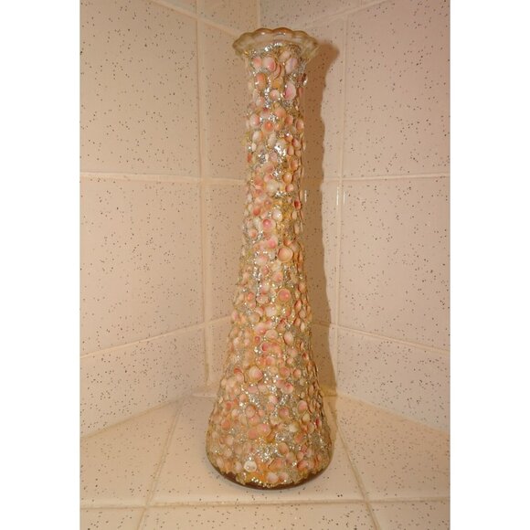 Vintage Florida Souvenir Tiny Shells Encrusted Covered Flower Glass Vase glitter - Picture 1 of 14